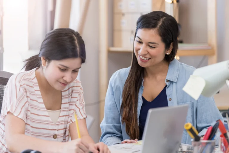 How Blended Learning at Hawaii Private Schools Builds College-Ready Skills